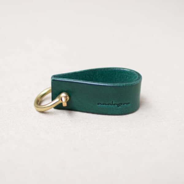 シャックルキーホルダー