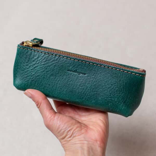 四角ペンケース