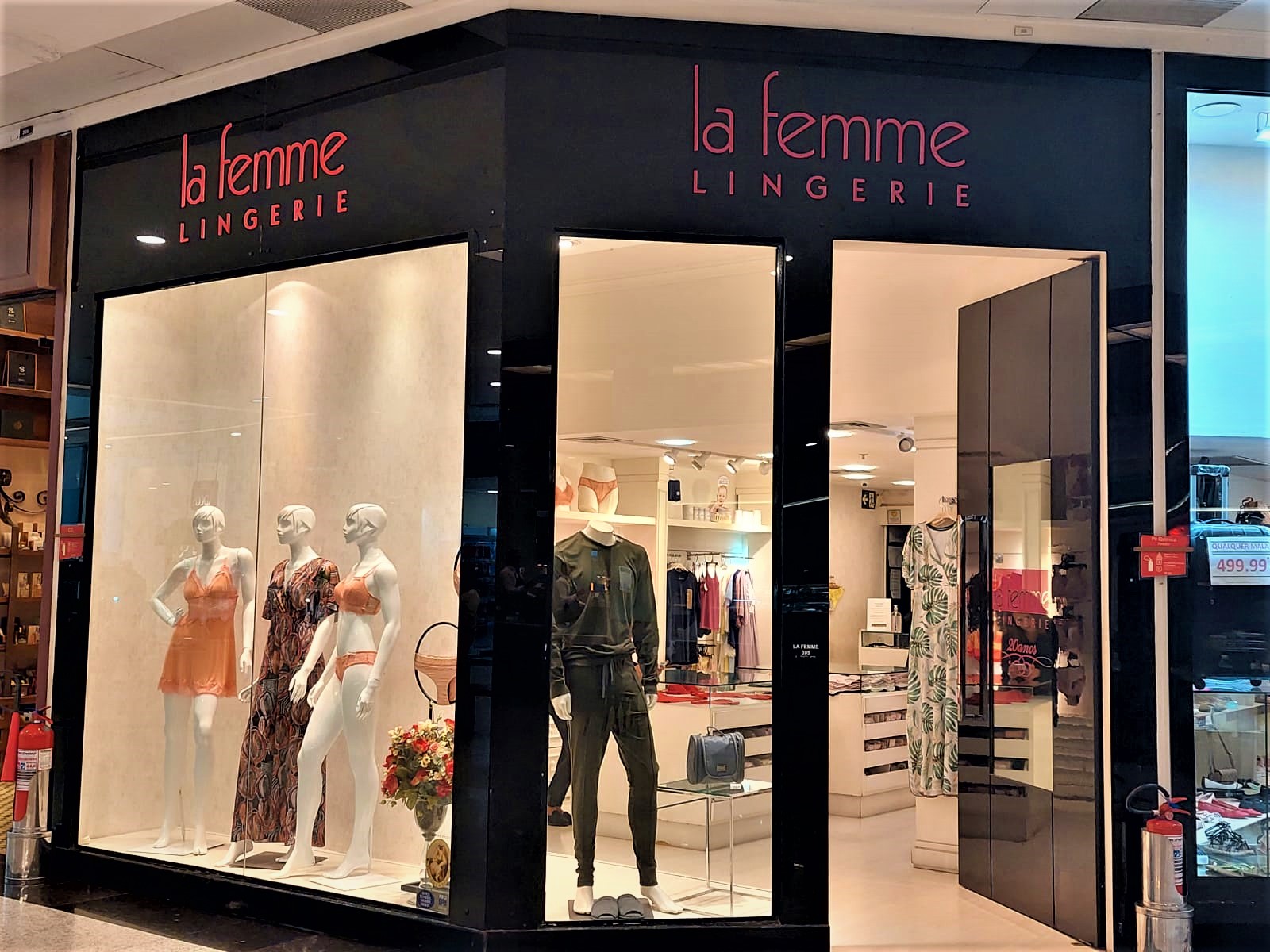 La Femme Lingerie