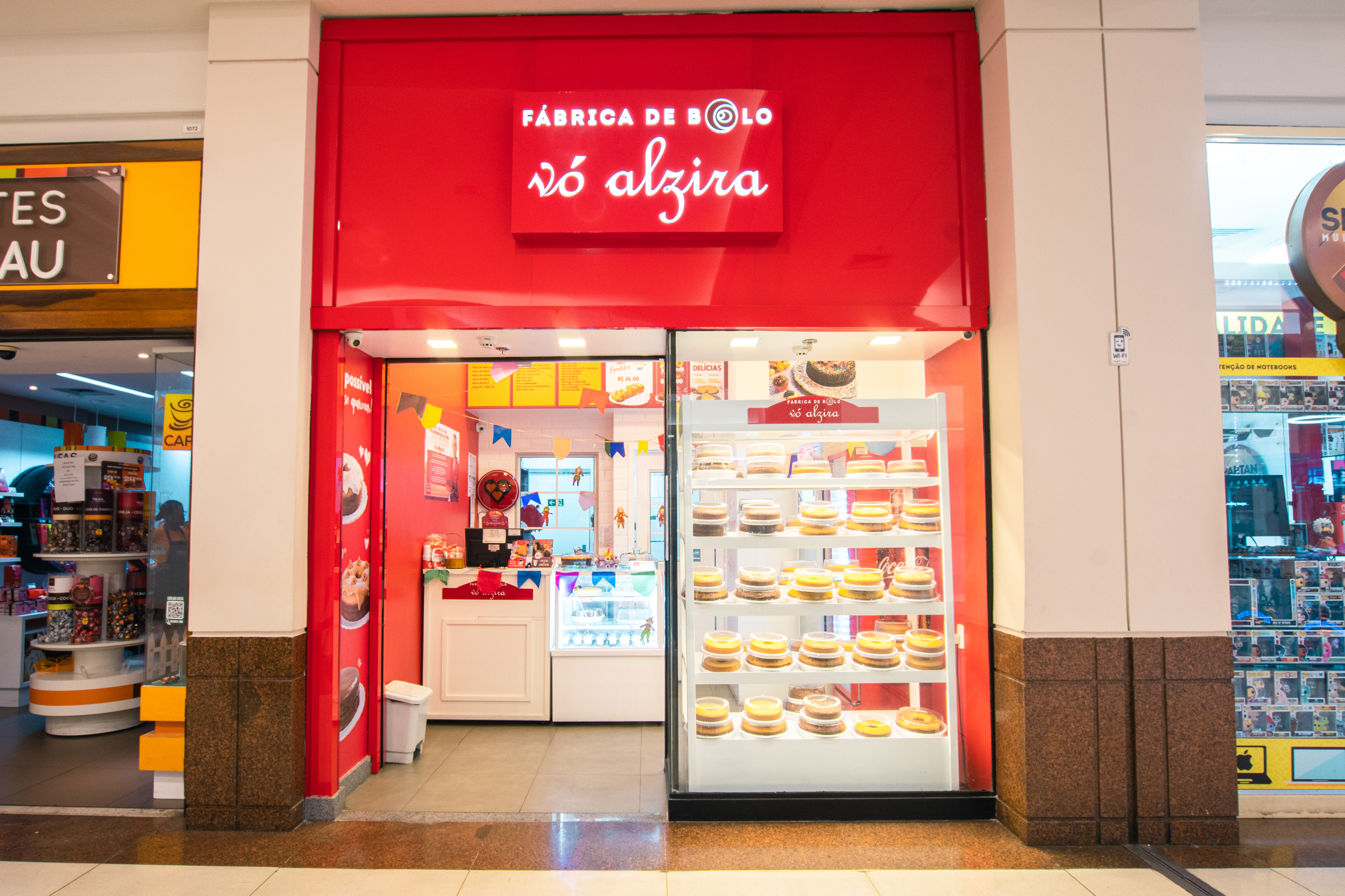 Vó Alzira diversifica e abre cafeteria - Vó Alzira