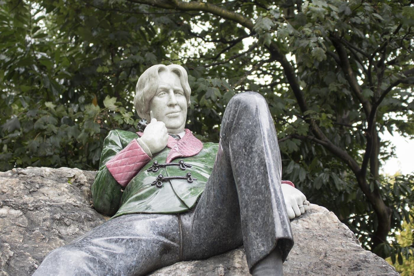 Oscar Wilde statue at Dublin