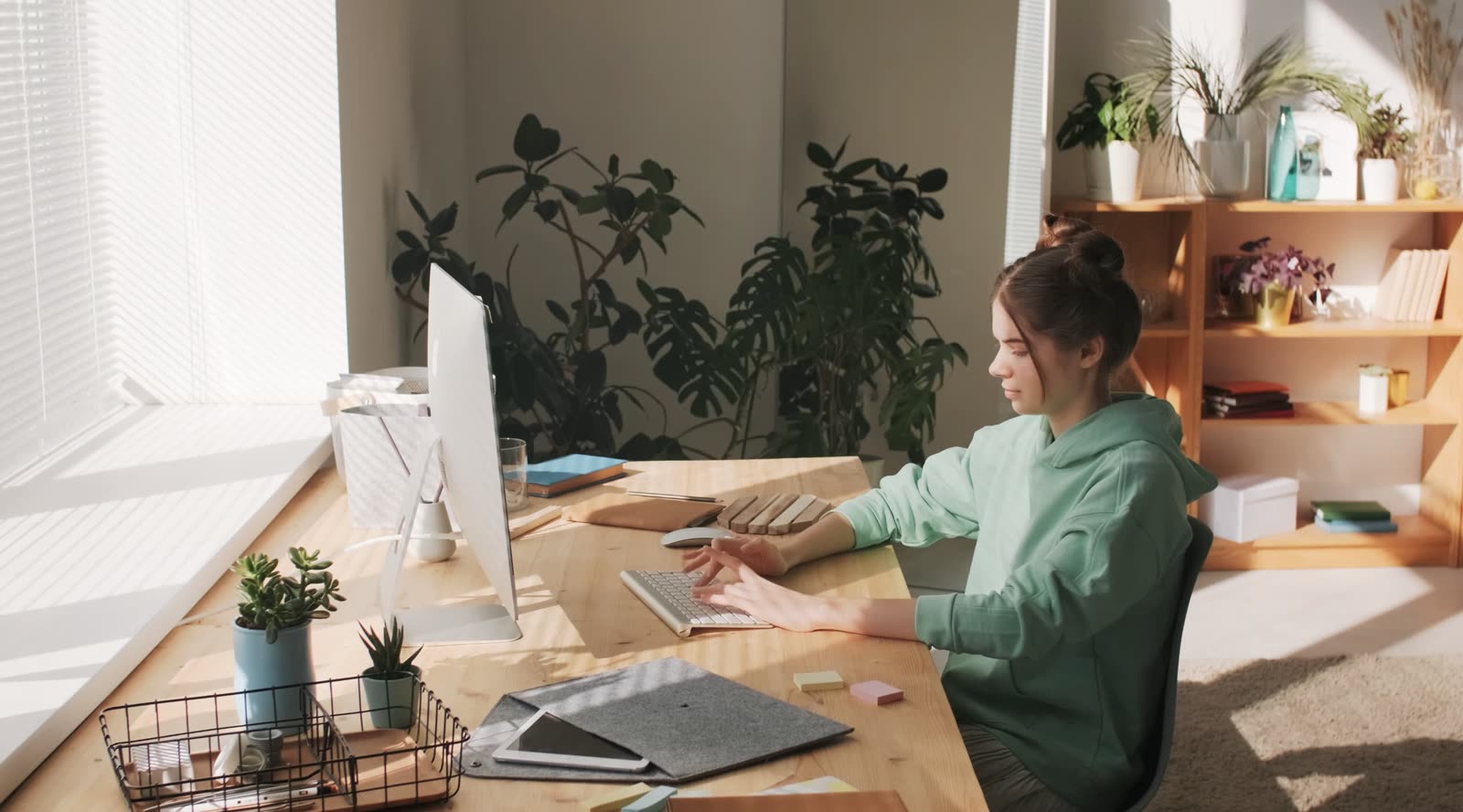 Student learning from online educational resources