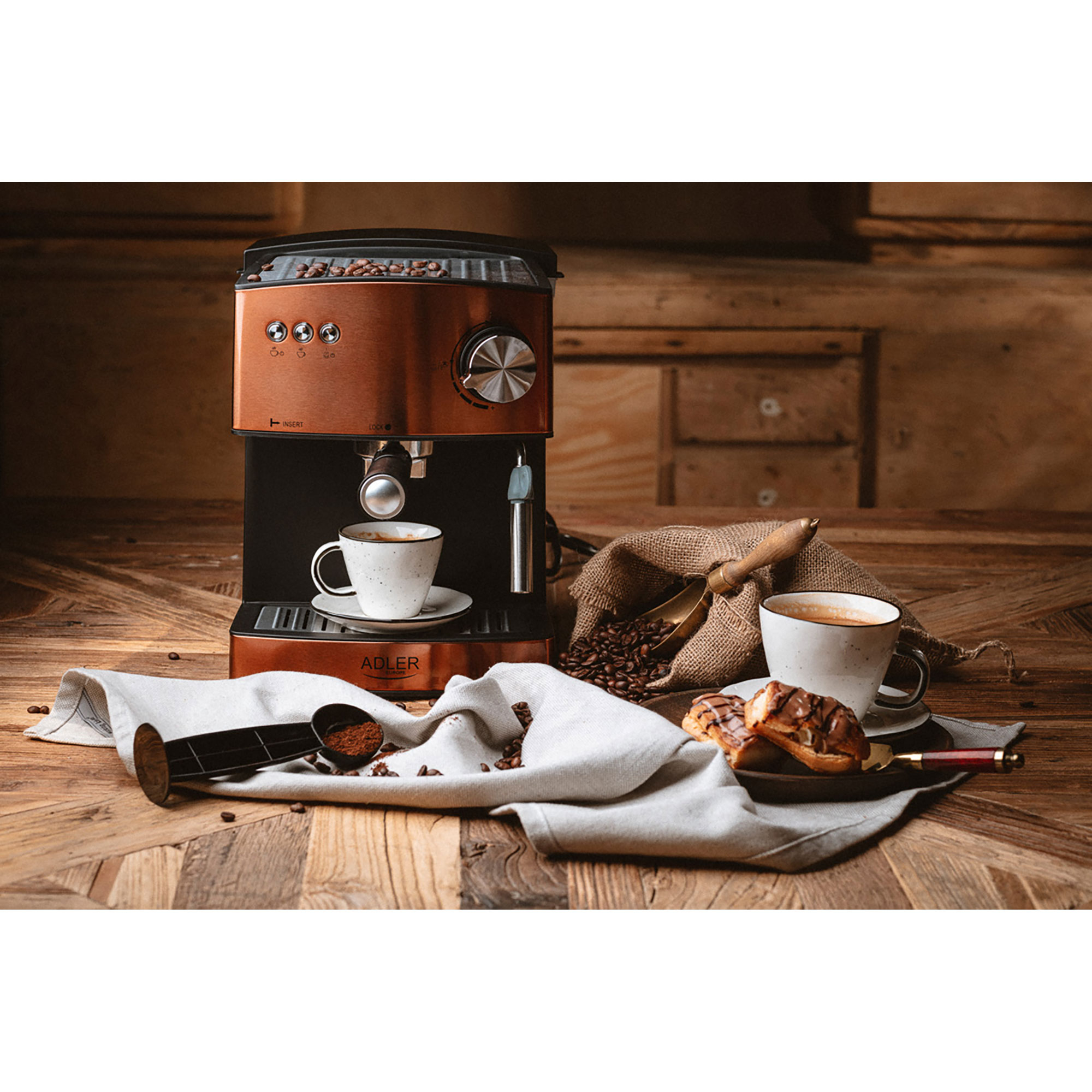 Adler Ad Cr Cafetera Automática 15 Bares, Depósito 1,6 L, Para Preparar Café Latte, Espresso Y Capuccino, Vaporizador Espumar Leche, Calienta Tazas, Color 850 W