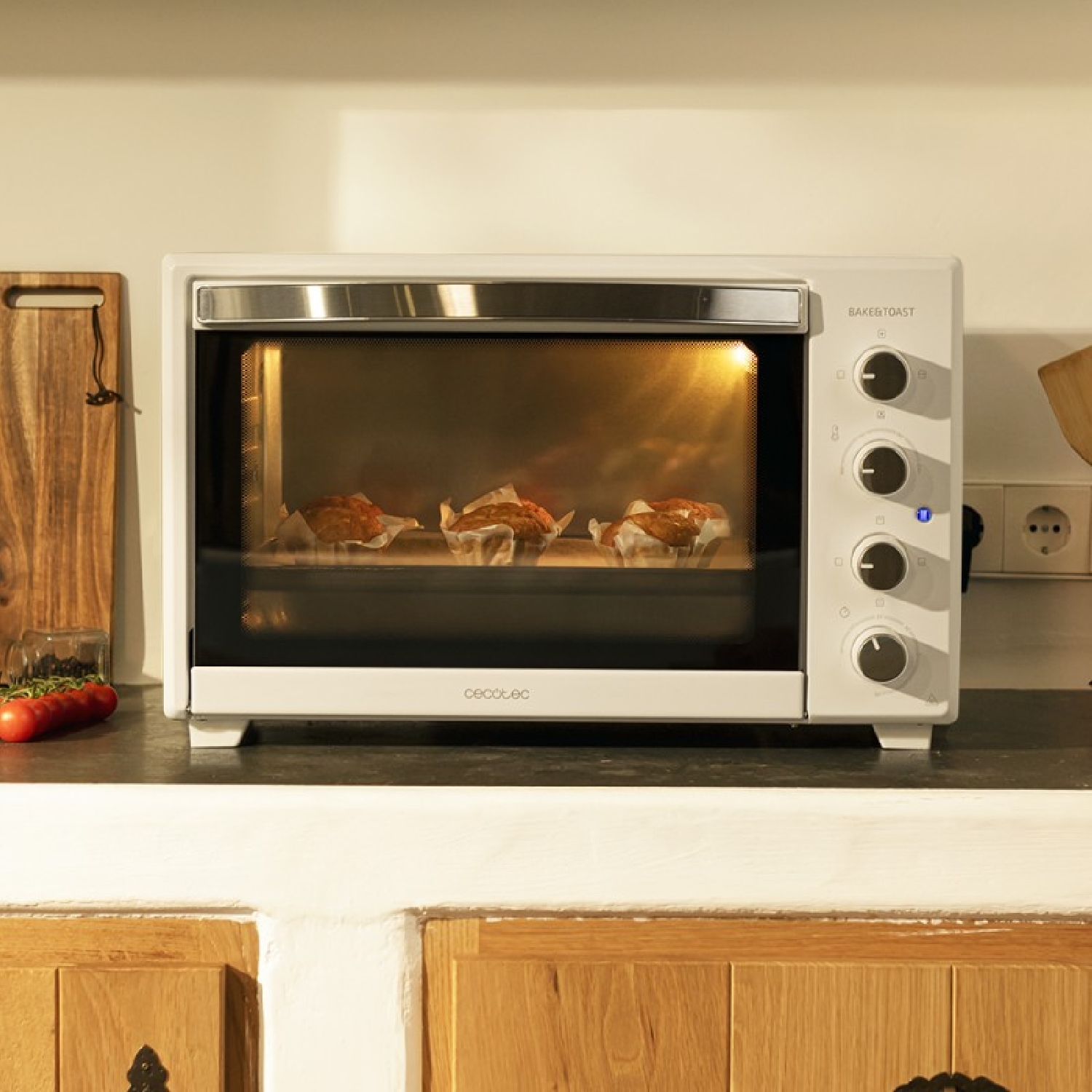 Cecotec Horno Convección de Sobremesa de 46 Litros Bake&Toast 4600 White  Gyro. 2000 W, Luz Interior, 12 Funciones, Temperatura hasta 230º, Puerta de  doble Cristal, Incluye Rustidor Giratorio : : Hogar y cocina