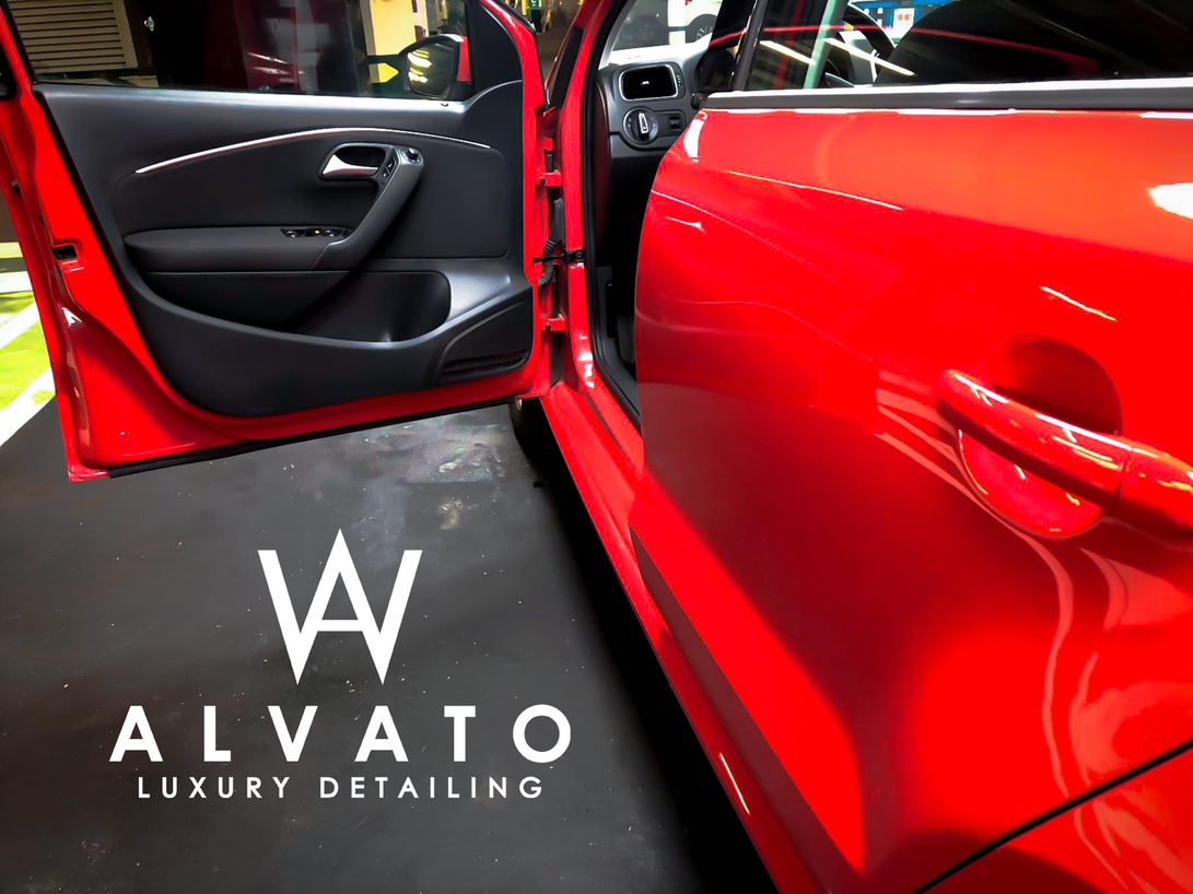 Cómo Pulir La Pintura En De La Carrocería Del Coche? - Alvato Luxury  Detailing