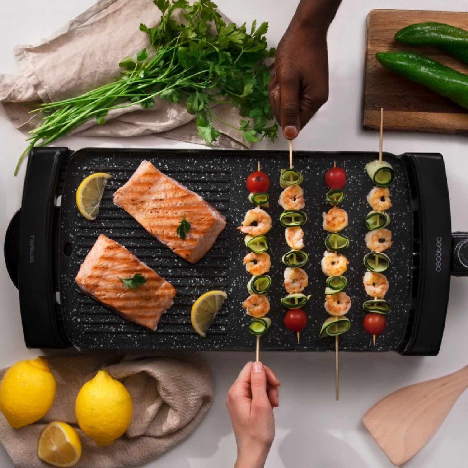 Cecotec Plancha de Asar Eléctrica 2500-3000 Tasty&Grill Black-RockWater  MixGrill. 2000-2600 W, Revestimiento Antiadherente, Superficie Mixta,  Termostato Regulable, Apta para Lavavajillas - AliExpress