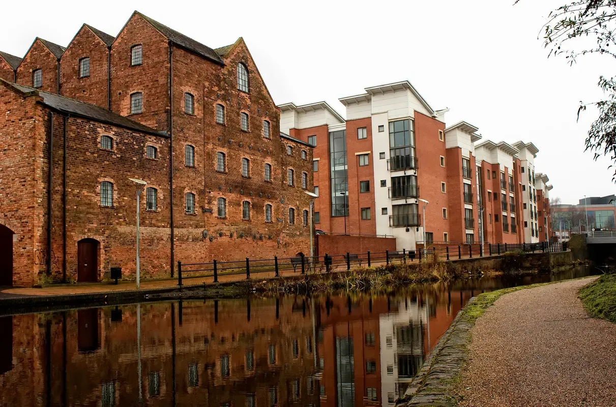 Register a company in Wolverhampton