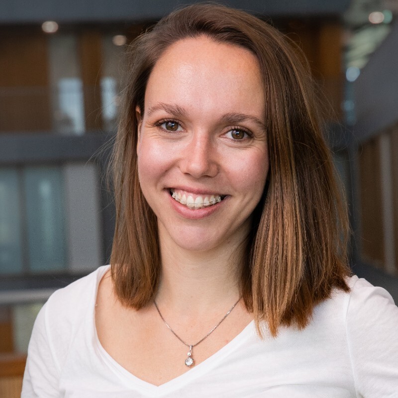 Simone Harmsen - Expert