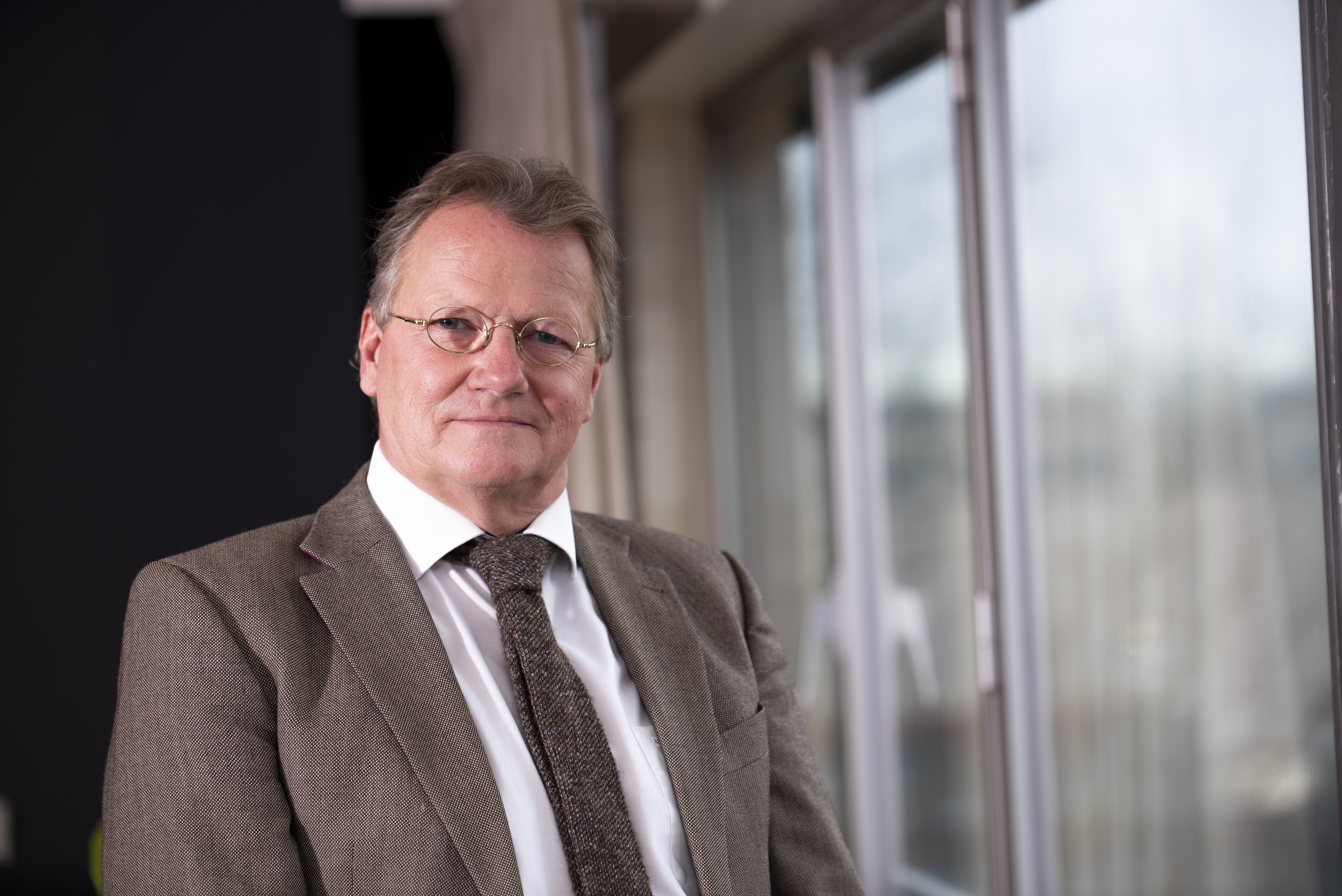 Kees Oomen - Expert
