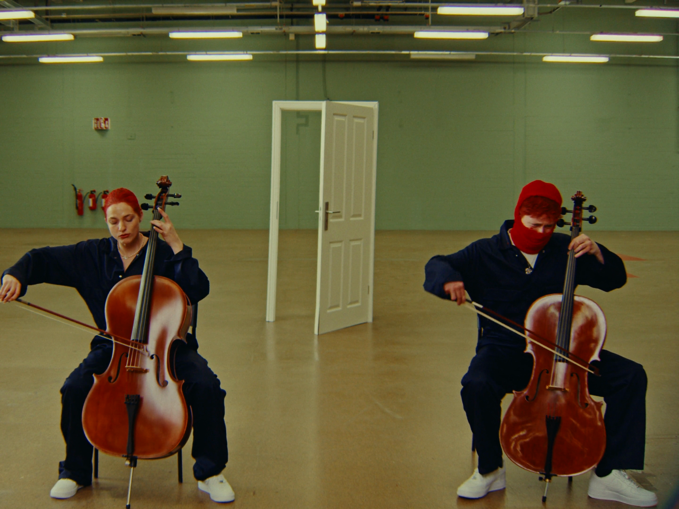 Haus im Meer (Intro) - badmómzjay 2