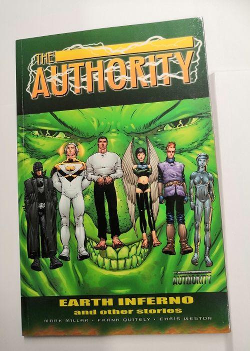 The Authority: Earth Inferno and Other Stories - Millar - Quitely | Ilkan kirja ay | Osta Antikvaarista - Kirjakauppa verkossa