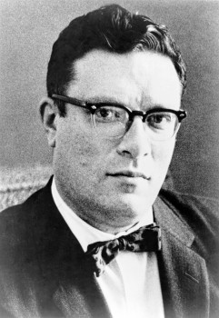 Kirjailija Isaac Asimov / Antikvaari.fi