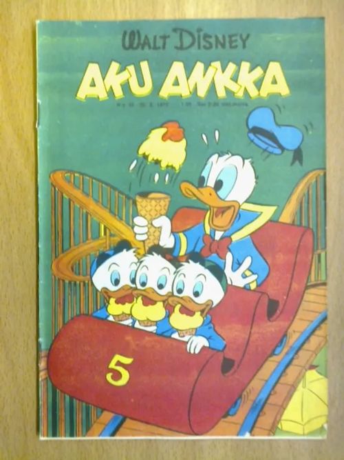 Aku Ankka 1975 nro 33 - Disney Walt | Antikvaarinen Kirjakauppa Tessi | Osta Antikvaarista - Kirjakauppa verkossa