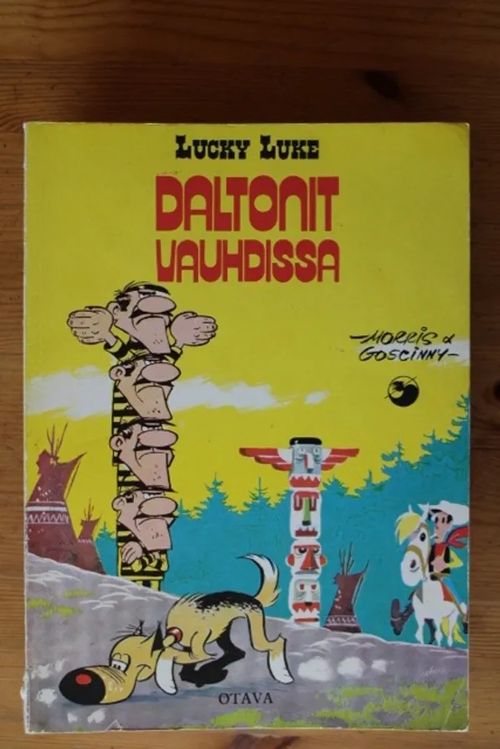 Lucky Luke - Daltonit vauhdissa | Antikvaarinen Kirjakauppa Tessi | Osta Antikvaarista - Kirjakauppa verkossa