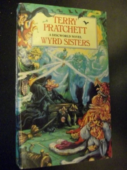 Wyrd Sisters - Pratchett Terry | Divari & Antikvariaatti Kummisetä | Osta Antikvaarista - Kirjakauppa verkossa