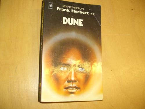 Dune (ranskaksi) - Herbert Frank | Divari & Antikvariaatti Kummisetä | Osta Antikvaarista - Kirjakauppa verkossa