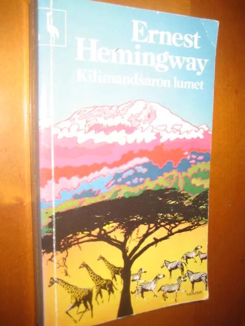 Kilimandsaron lumet - Hemingway Ernest | Divari & Antikvariaatti Kummisetä | Osta Antikvaarista - Kirjakauppa verkossa