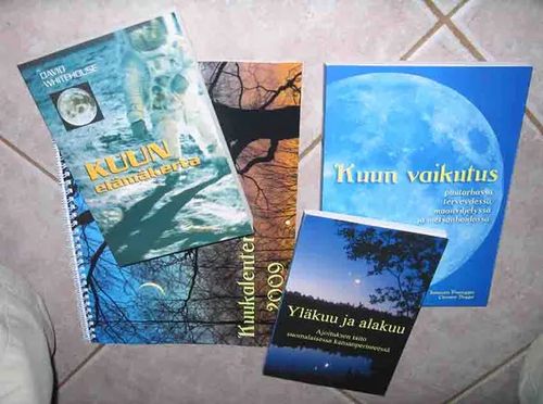 Kuun elämäkerta, Kuun vaikutus, Yläkuu ja alakuu, Kuukalenteri 2009, Kuupaketti | Antikvaari Helsingius/Paikalliset palvelut ry/Nurm | Osta Antikvaarista - Kirjakauppa verkossa