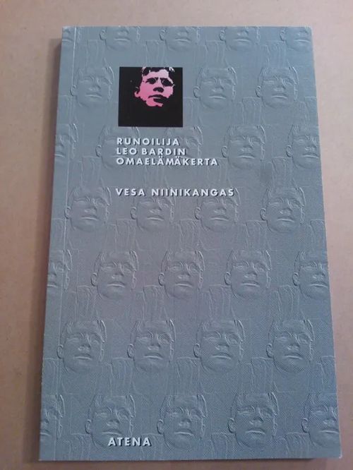 Runoilija Leo Bardin omaelämäkerta - Niinikangas Vesa | Helsingin Antikvariaatti | Osta Antikvaarista - Kirjakauppa verkossa