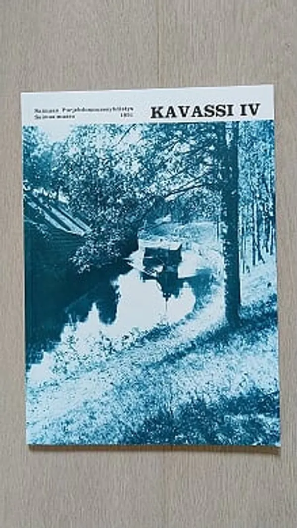 Kavassi IV [mm: Saimaalta Välimerelle ja Amerikkaan + Saimaan vesisotaa 1788-1790 + Kansanomaisesta laivanrakentamisesta Etelä-Saimaalla + Laitaatsillan telakan ja konepajan vaiheita... + Liikearkistot laivahistorian lähteinä + Eteläsavolaisia laivaisäntiä 1850-1910-luvuilla ] - Jaatinen Toimi (toim.) | Helsingin Antikvariaatti | Osta Antikvaarista - Kirjakauppa verkossa