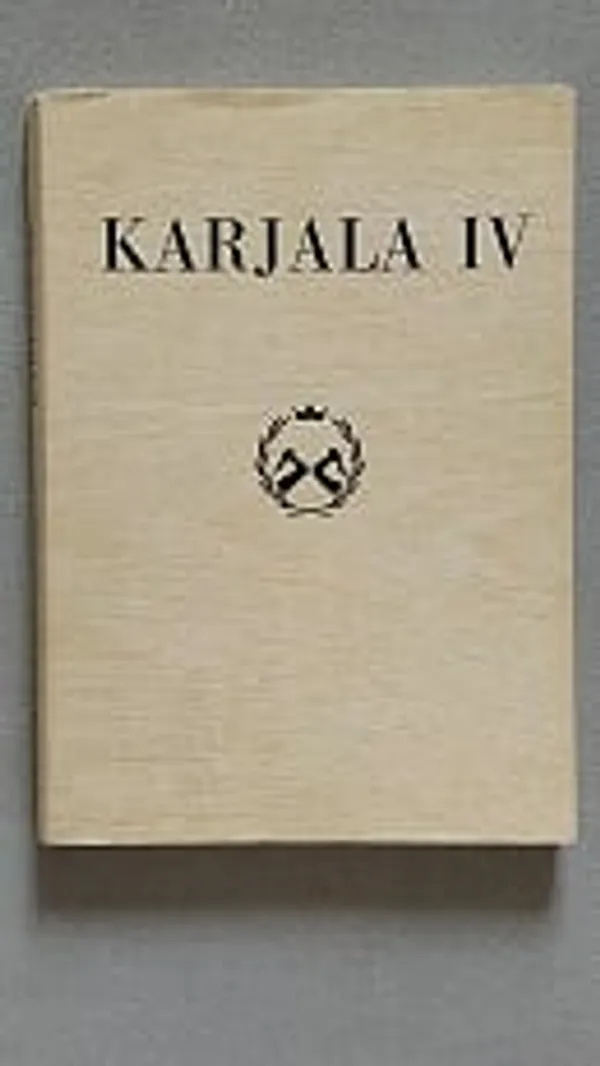 Karjala IV : Karjalaisen osakunnan 60-vuotispäiväksi 28.2.1965 [ mm: Jääskinen Aune: Tihvinän Jumalanäidin ikonin ikografiasta, perimätiedosta ja edustuksesta Pohjois- Karjalassa + Kirkinen Heikki: Iljan käynnit Karjalassa 1534-1535 + Mikola Keijo: Pohjoiskarjalaiset viime sodissamme + Pirinen Kauko: Taistelut Savon ja Pohjois-Karjalan välisellä rajalla ennen Stolbovan rauhaa ] - Koukkunen Heikki (toim.) | Helsingin Antikvariaatti | Osta Antikvaarista - Kirjakauppa verkossa