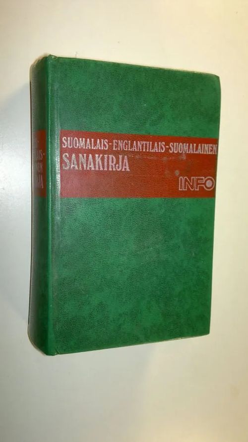 Suomalais-englantilainen sanakirja ; Englantilais-suomalainen sanakirja -  Wuolle Aino | Finlandia Kirja | Osta Antikvaarista - Kirjakauppa verkossa