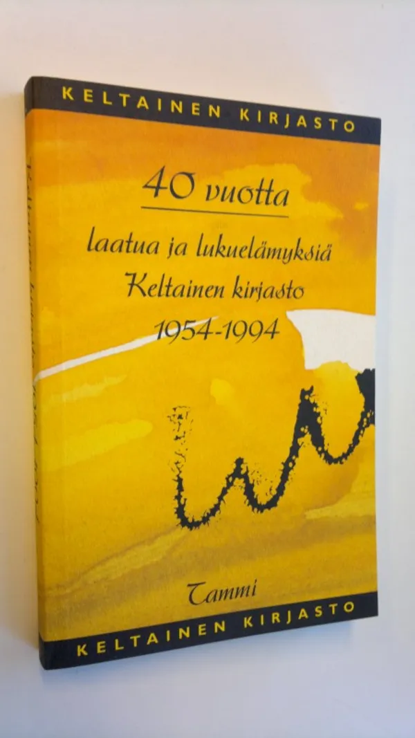 40 vuotta laatua ja lukuelämyksiä : Keltainen kirjasto 1954-1994 | Finlandia Kirja | Osta Antikvaarista - Kirjakauppa verkossa