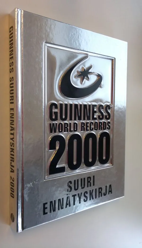 Guinness World Records 2000 - Suuri ennätyskirja | Finlandia Kirja | Osta Antikvaarista - Kirjakauppa verkossa