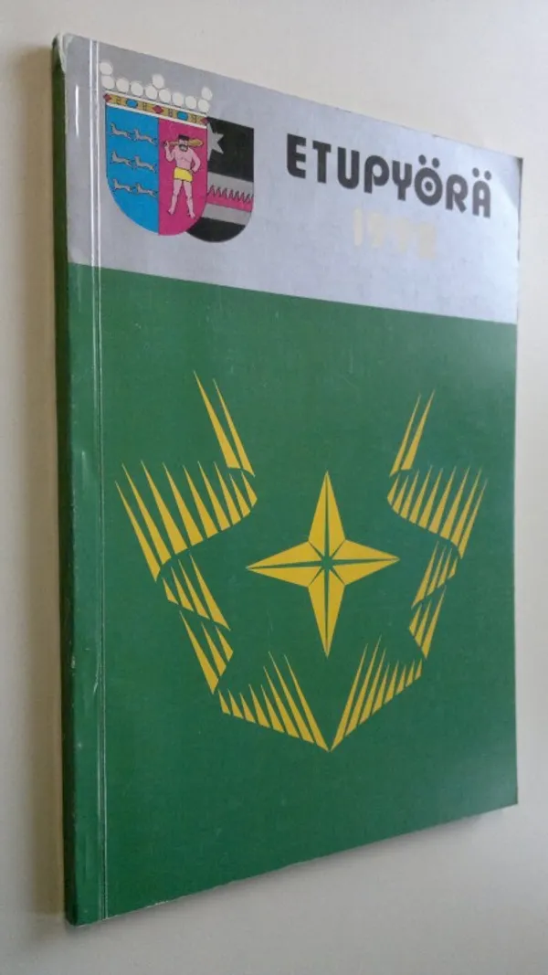 Etupyörä 1992 : jääkäriprikaatin joukko-osastolehti ja Jääkäriprikaatin kilta ry:n kiltalehti N:o 1-2/1993 | Finlandia Kirja | Osta Antikvaarista - Kirjakauppa verkossa