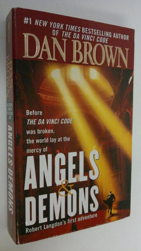 Angels & Demons - Brown, Dan | Finlandia Kirja | Osta Antikvaarista - Kirjakauppa verkossa