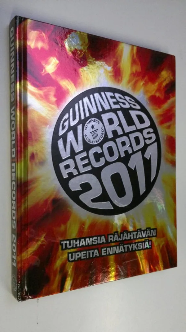 Guinness World Records 2011 | Finlandia Kirja | Osta Antikvaarista - Kirjakauppa verkossa