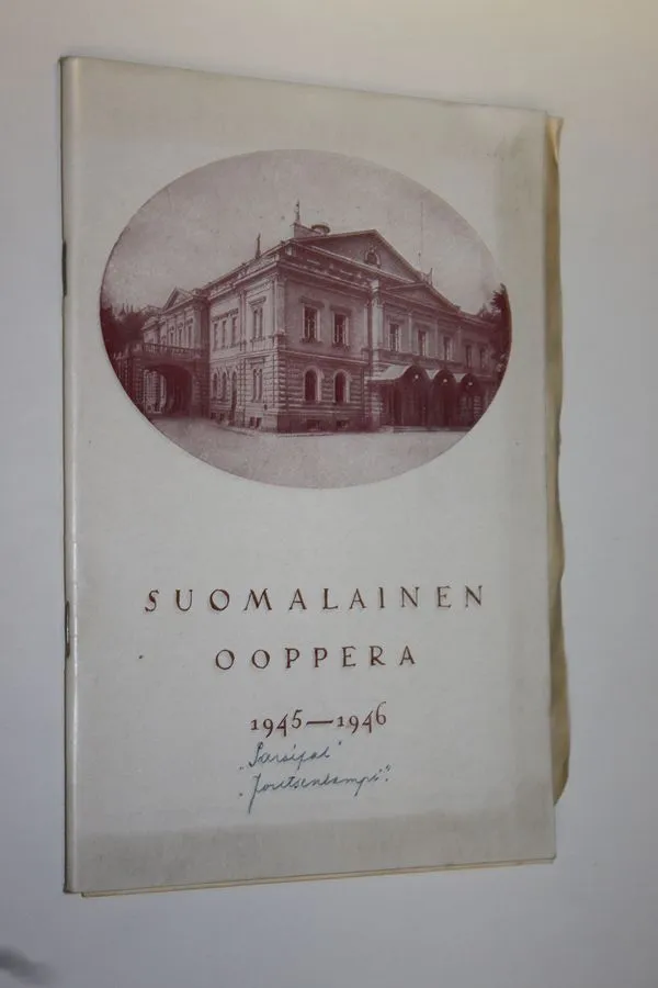 Suomalainen ooppera 1945-1946 | Finlandia Kirja | Osta Antikvaarista - Kirjakauppa verkossa