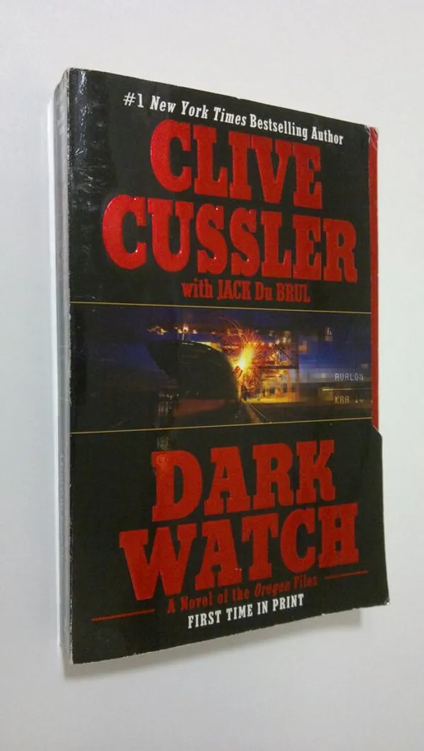 Dark watch - Cussler, Clive | Finlandia Kirja | Osta Antikvaarista - Kirjakauppa verkossa