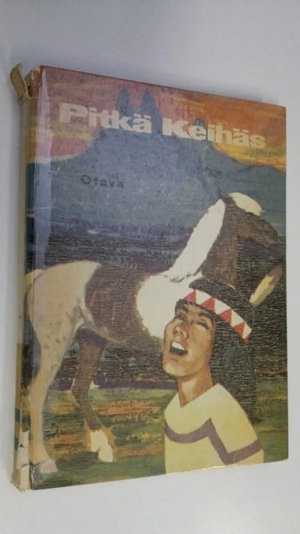 Pitkä keihäs : intiaanipäällikön elämä | Finlandia Kirja | Osta Antikvaarista - Kirjakauppa verkossa