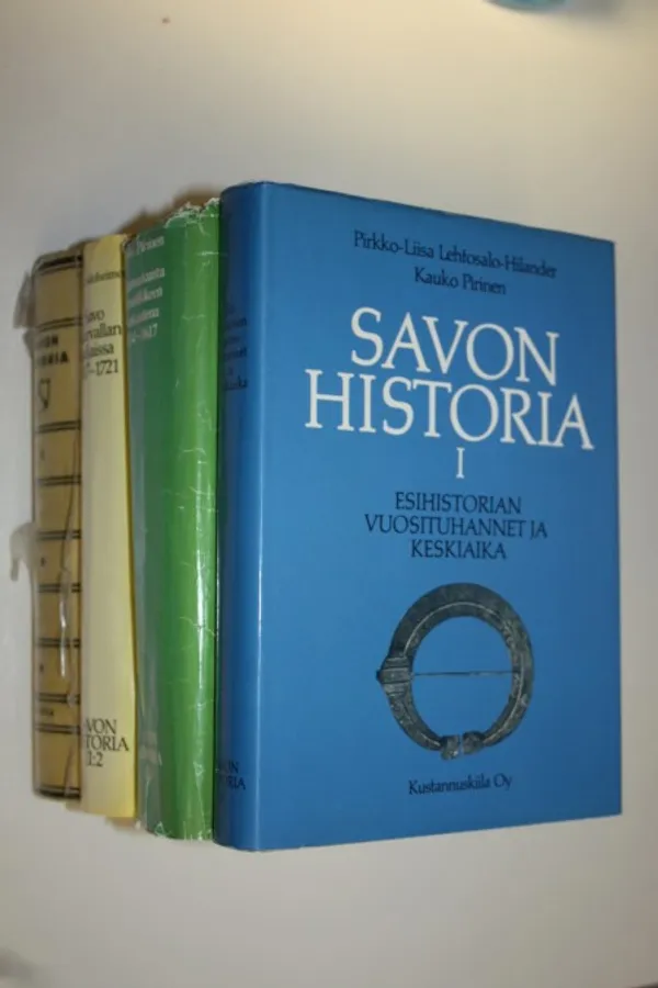 Savon historia 1-3 : Esihistorian vuosituhannet Savon alueella ; Rajamaakunta asutusliikkeen aikakautena 1534-1617 ; Savo suurvallan valjaissa 1617-1721 ; Savo kaskisavujen kautena - Pirinen, Kauko | Finlandia Kirja | Osta Antikvaarista - Kirjakauppa verkossa