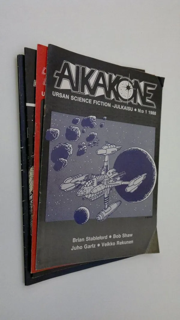 Aikakone 1-4/1988 (vuosikerta) : Ursan science fiction -klubin julkaisu | Finlandia Kirja | Osta Antikvaarista - Kirjakauppa verkossa