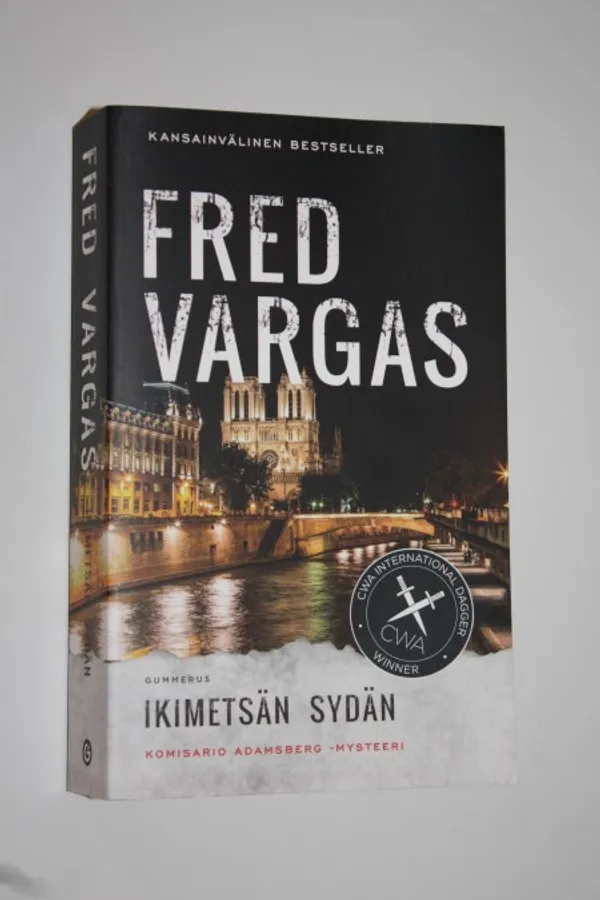 Ikimetsän sydän - Vargas, Fred | Finlandia Kirja | Osta Antikvaarista - Kirjakauppa verkossa