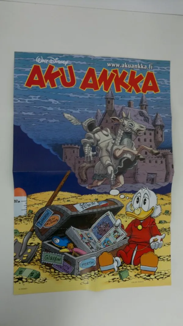 Aku Ankka juliste liite AA 10/2014 : Roope-setä ja aaveritari ; Aku Ankka Einstein - Disney, Walt | Finlandia Kirja | Osta Antikvaarista - Kirjakauppa verkossa