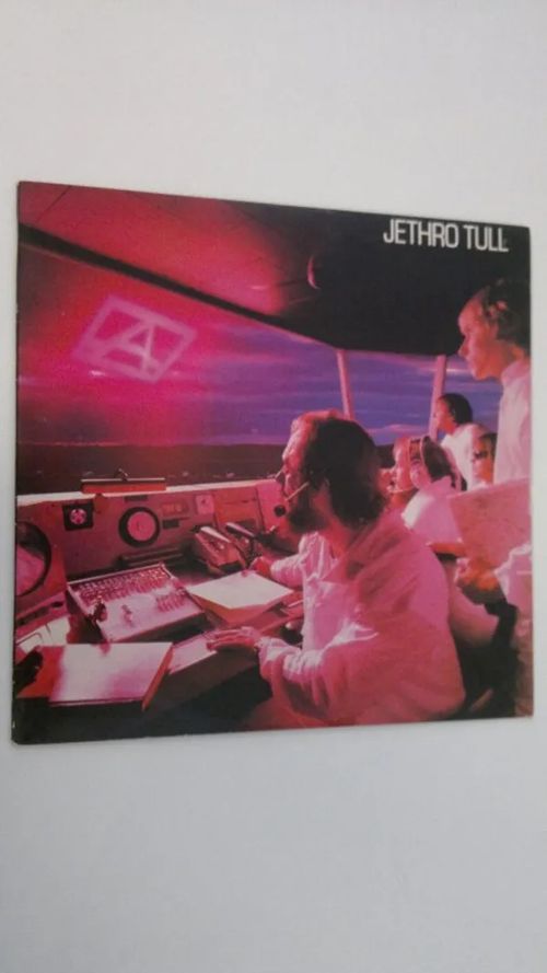 A - Jethro Tull | Finlandia Kirja | Osta Antikvaarista - Kirjakauppa verkossa