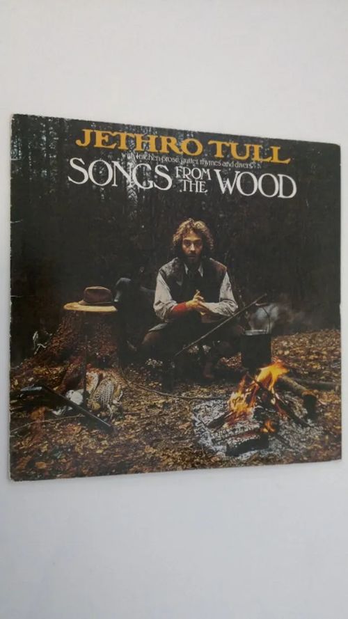 Songs From The Wood - Jethro Tull | Finlandia Kirja | Osta Antikvaarista - Kirjakauppa verkossa
