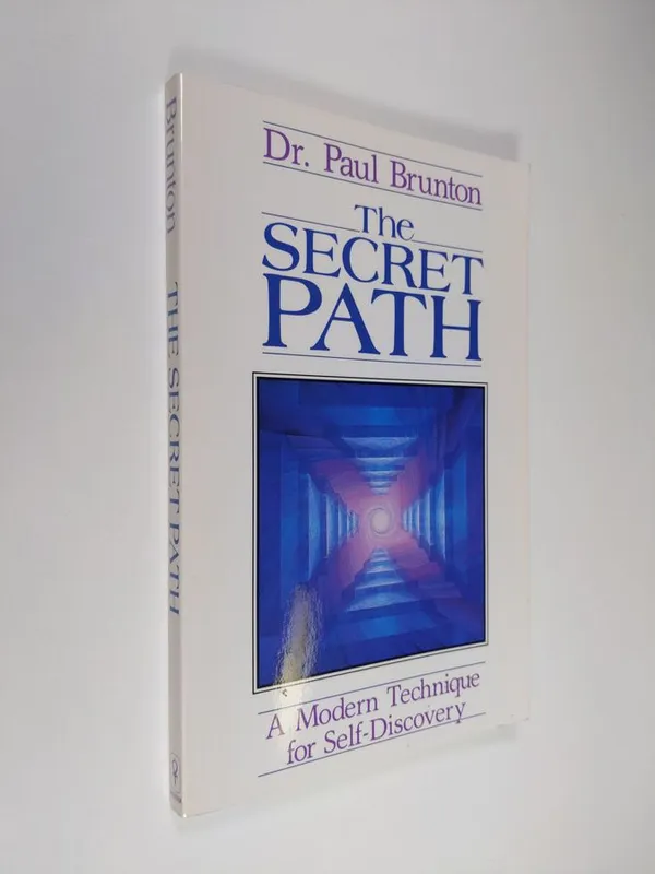 The Secret Path - A Technique of Spiritual Self-discovery for the Modern World - Brunton, Paul | Finlandia Kirja | Osta Antikvaarista - Kirjakauppa verkossa