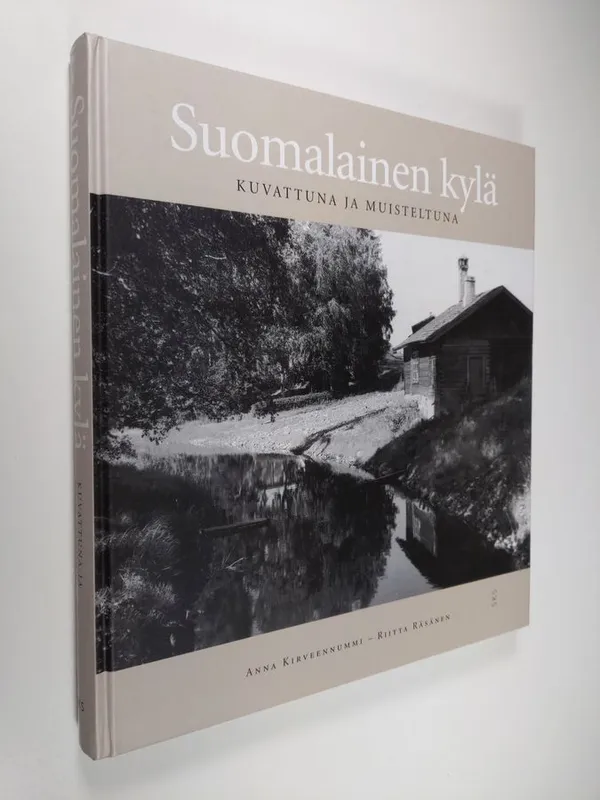 Suomalainen kylä kuvattuna ja muisteltuna - Kirveennummi Anna | Finlandia  Kirja | Osta Antikvaarista - Kirjakauppa verkossa