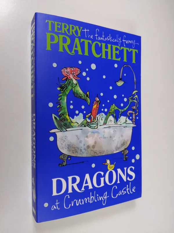 Dragons at Crumbling Castle and other stories - Pratchett, Terry | Finlandia Kirja | Osta Antikvaarista - Kirjakauppa verkossa