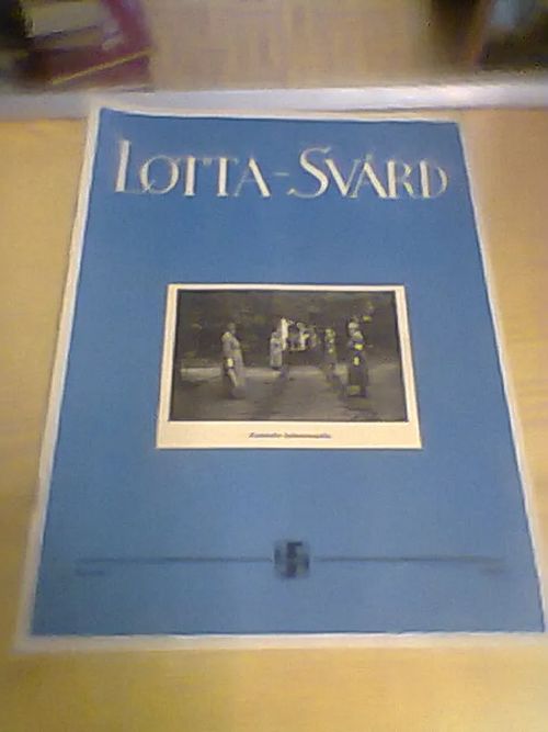 Lotta-Svärd 16/1933 | Tomin antikvariaatti | Osta Antikvaarista - Kirjakauppa verkossa