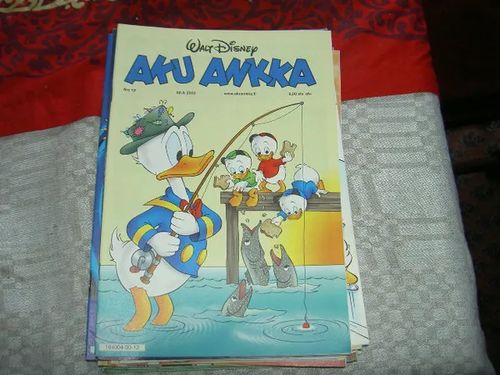 Aku Ankka 12/2000 | Tomin antikvariaatti | Osta Antikvaarista - Kirjakauppa verkossa