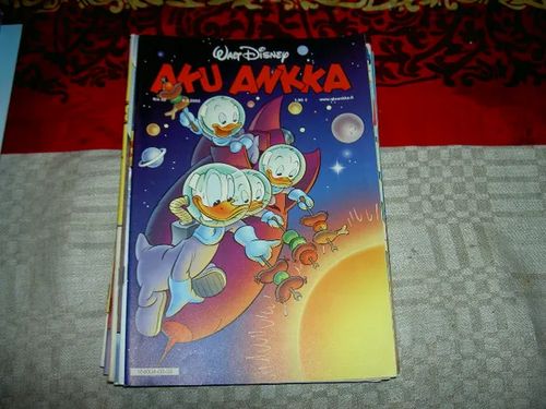 Aku Ankka 32/2003 | Tomin antikvariaatti | Osta Antikvaarista - Kirjakauppa verkossa