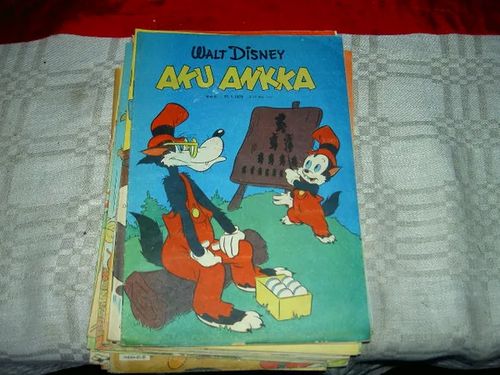 Aku Ankka 5/1979 | Tomin antikvariaatti | Osta Antikvaarista - Kirjakauppa verkossa