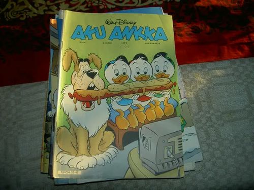 Aku Ankka 40/2005 | Tomin antikvariaatti | Osta Antikvaarista - Kirjakauppa verkossa