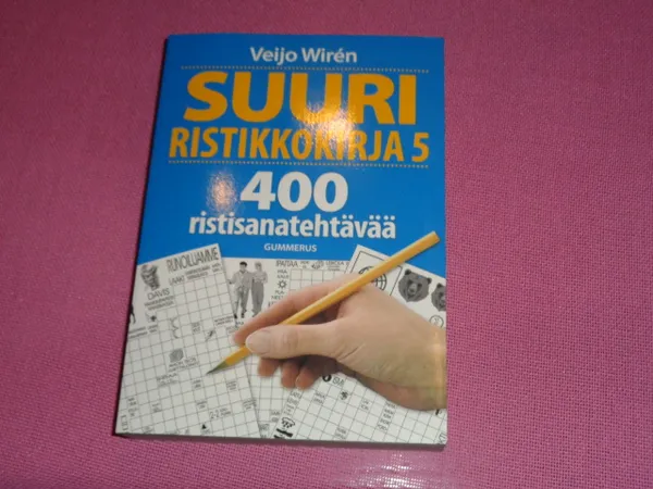 Suuri ristikkokirja 5 - 400 ristisanatehtävää - Wiren Veijo | Tomin antikvariaatti | Osta Antikvaarista - Kirjakauppa verkossa