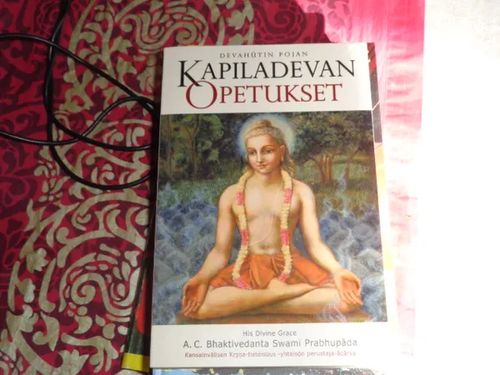 Kapiladevan opetukset - A.C. Bhaktivedanta Swami | Tomin antikvariaatti | Osta Antikvaarista - Kirjakauppa verkossa